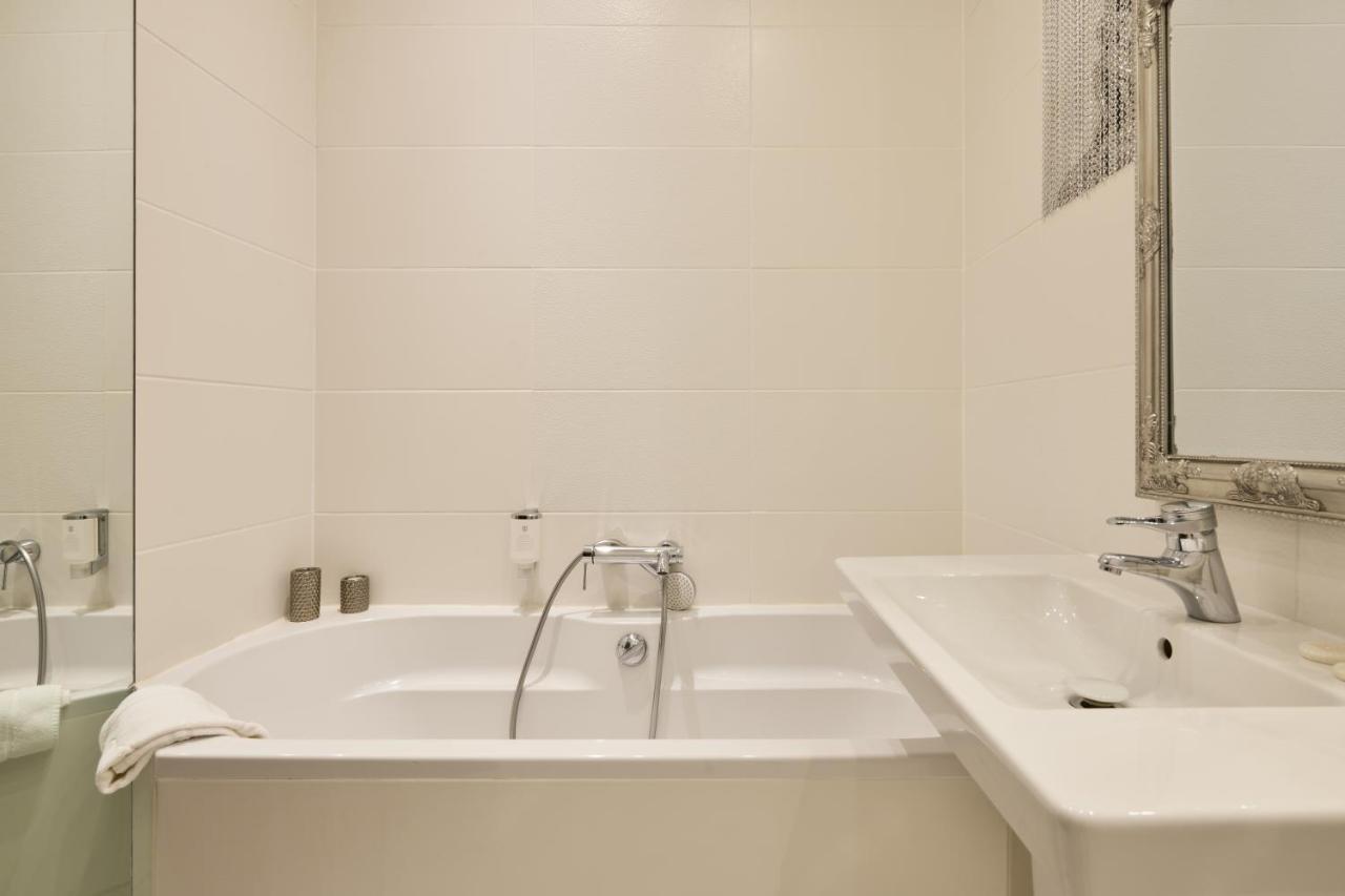 Apartment Am Kurpark Baden-Baden Exteriör bild